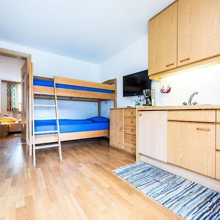 Issingerhof App 1 Apartment Campo Tures Bagian luar foto